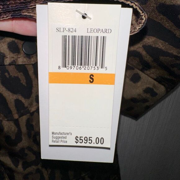 Jane Post $595 Women's Leopard Print Lightweight Nylon Safari Jacket small NWT - Picture 8 of 9